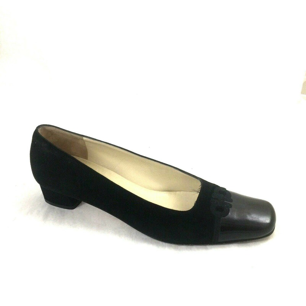 Salvatore Ferragamo Pump Black Suede Square Cap Toe Classic Block Heel L…